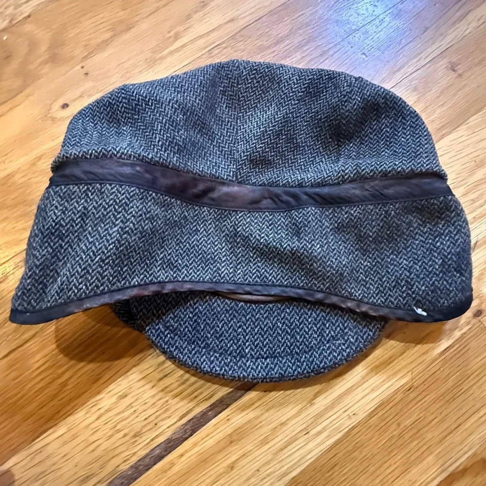 Unbranded classic flat