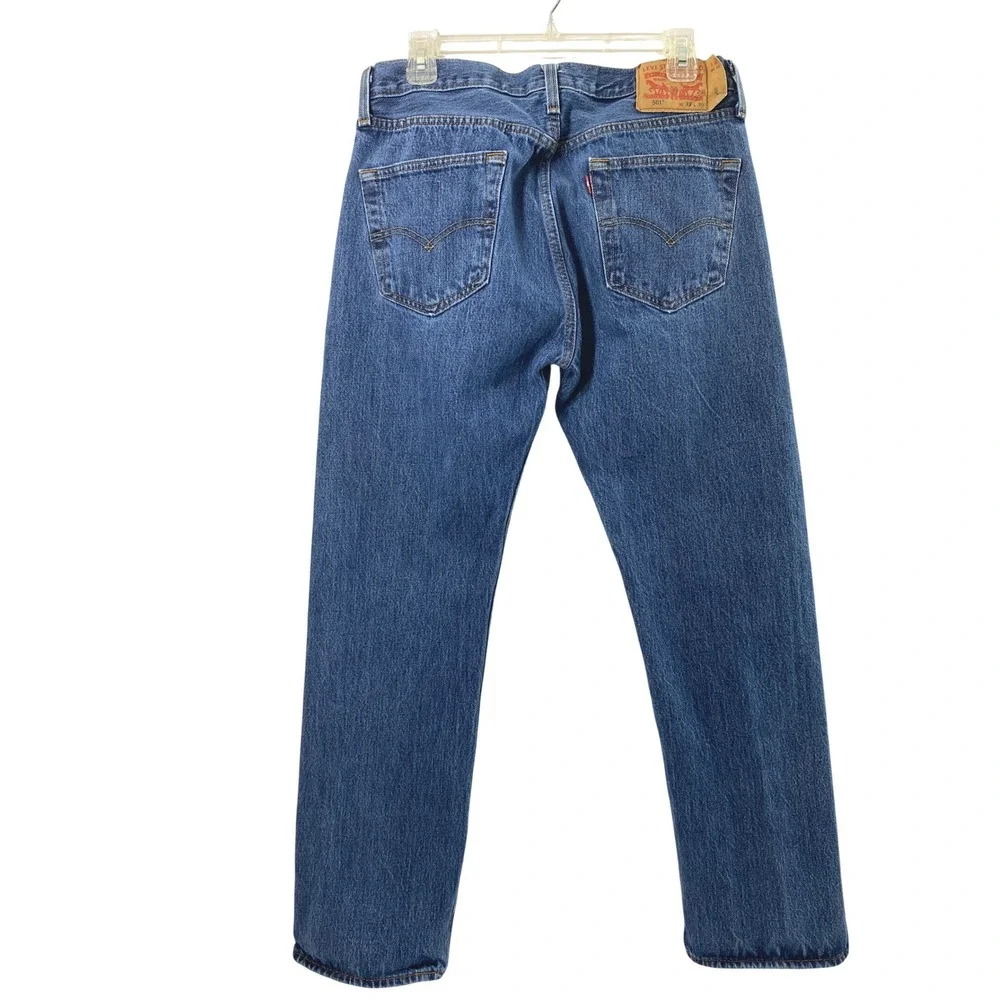 Levis 501 Straight Leg Jeans Mens 31 x 28.5 Button Fly Medium Wash Denim Pants‎