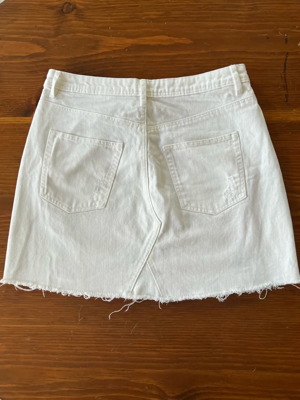H&M white distressed