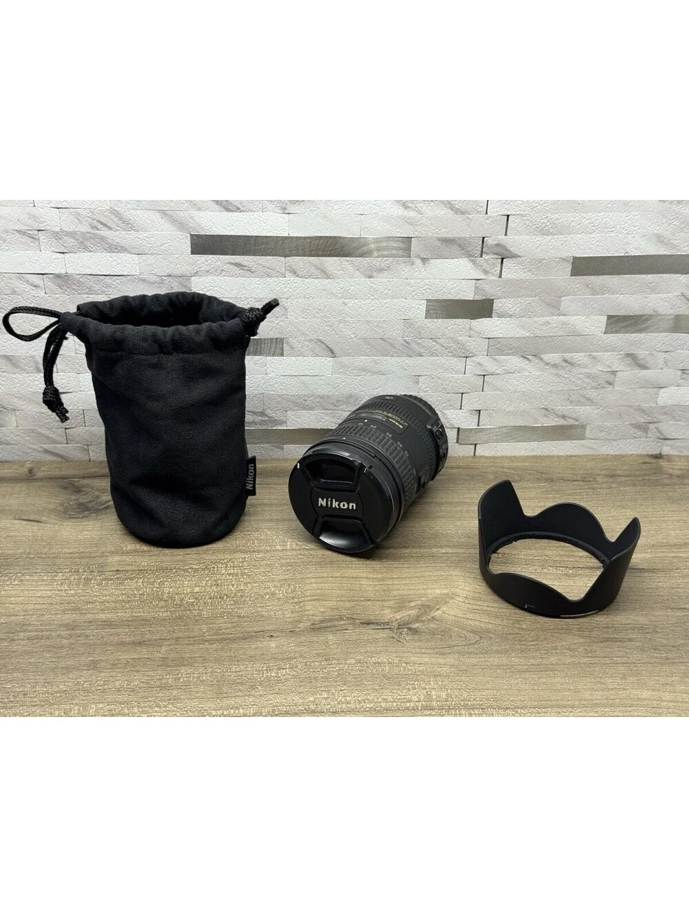 Nikon AF-S 18-200mm f 3.5-5.6G Nikkor DX ED VR Wide Zoom Digital Camera Lens