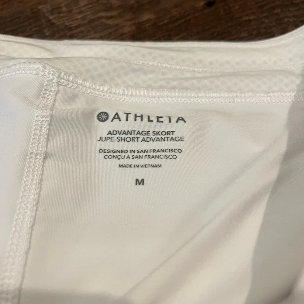 Athleta tennis skort
