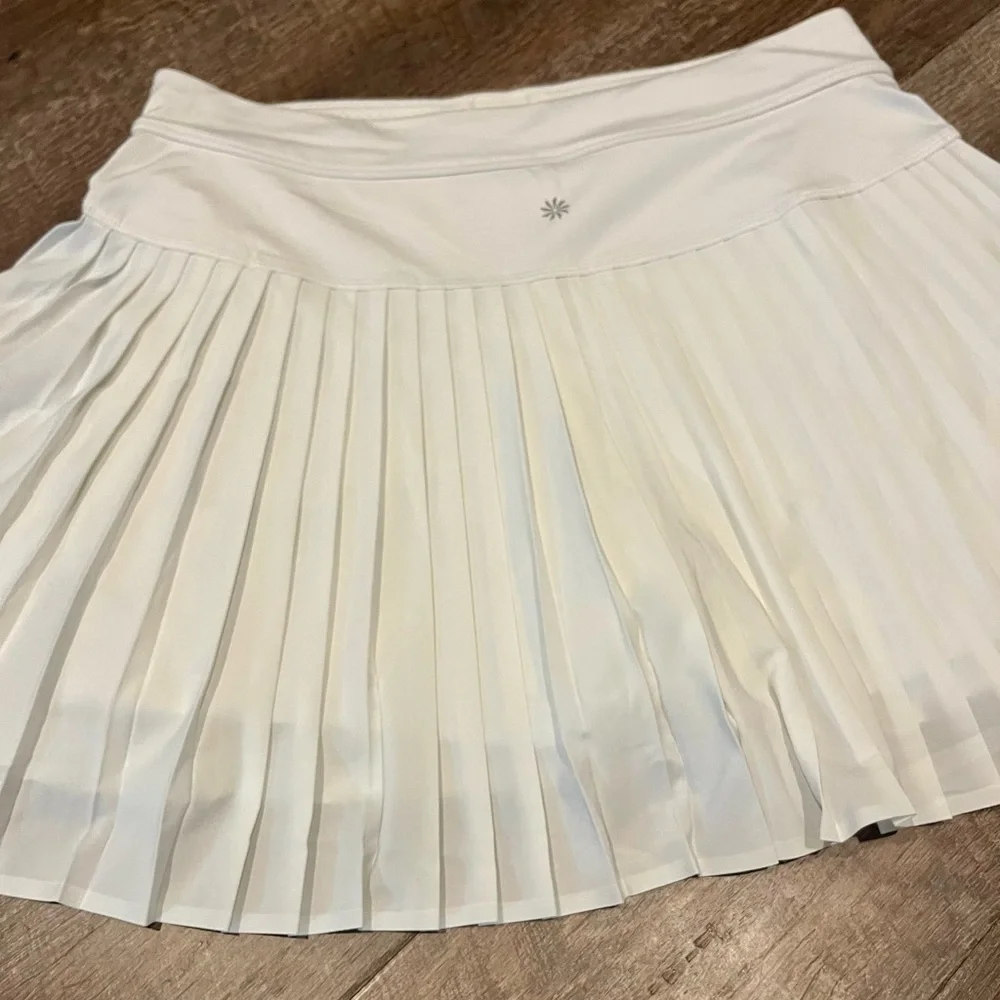 Athleta tennis skort