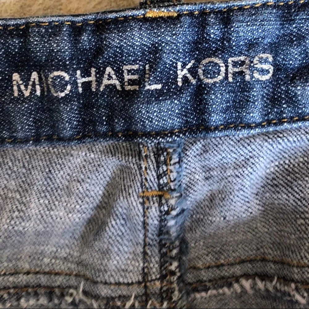 Michael Kors reposhing this