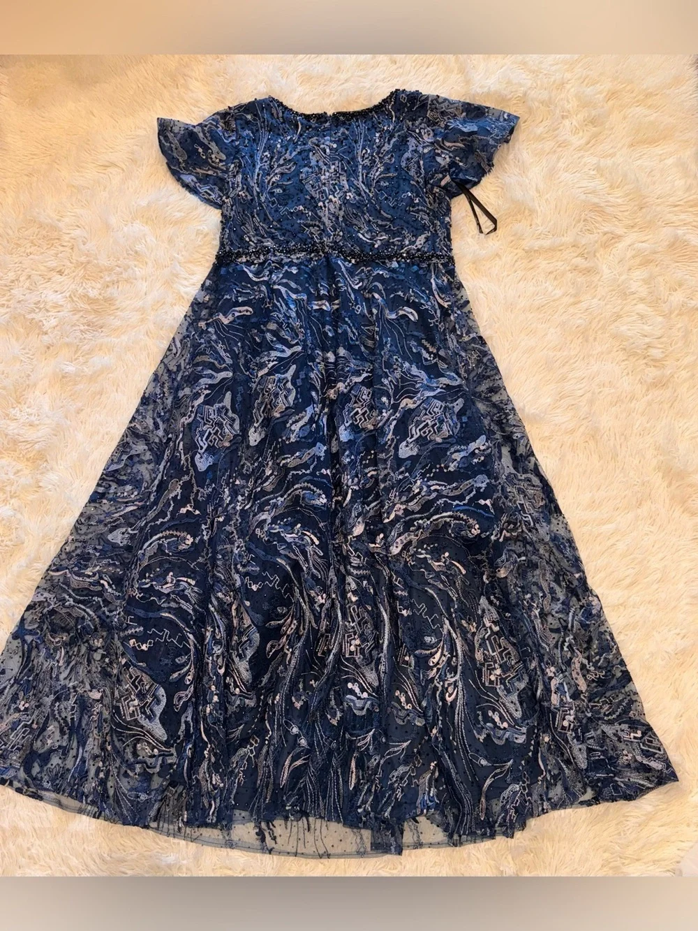Mac Duggal new without