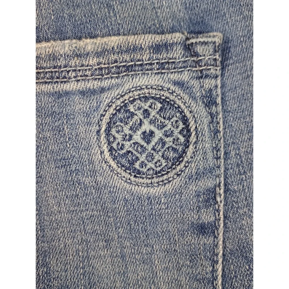 Laurie Felt laurie felt