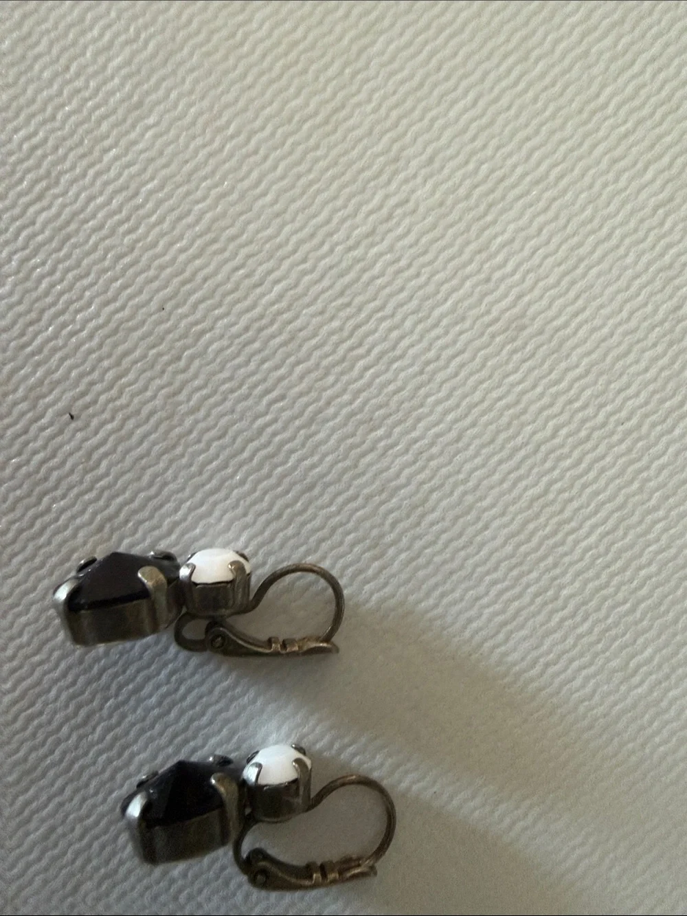 Sabika drop earrings