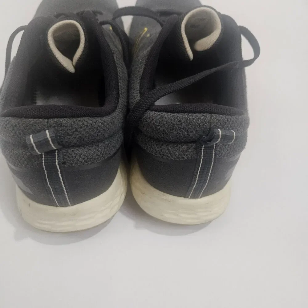 New Balance foam wear size