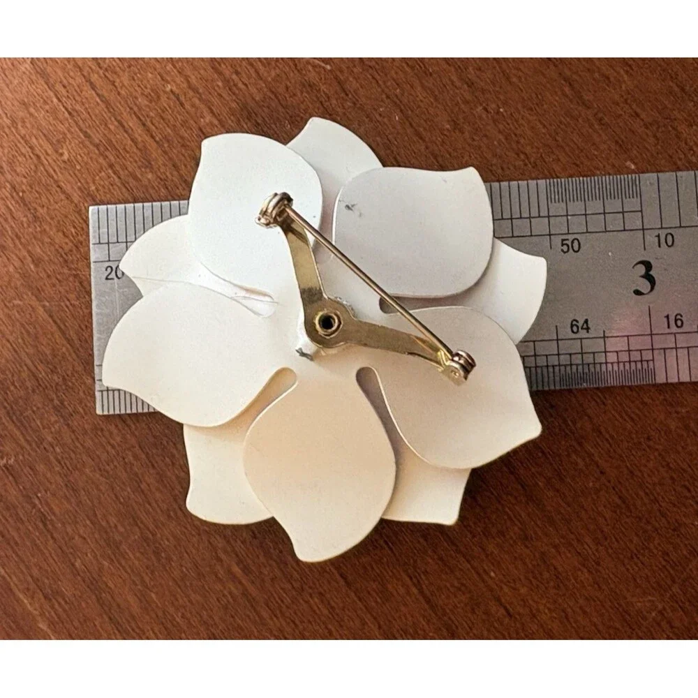 Vintage Red & White Enamel Flower Brooch Costume Jewelry
