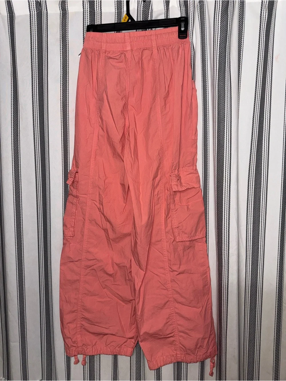 aerie lightweight cargo
