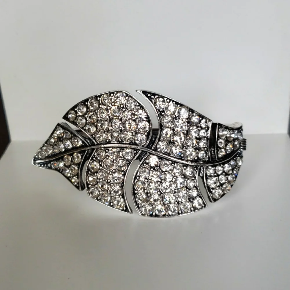 N/A silver tone