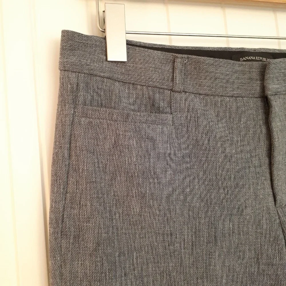 Banana Republic very good