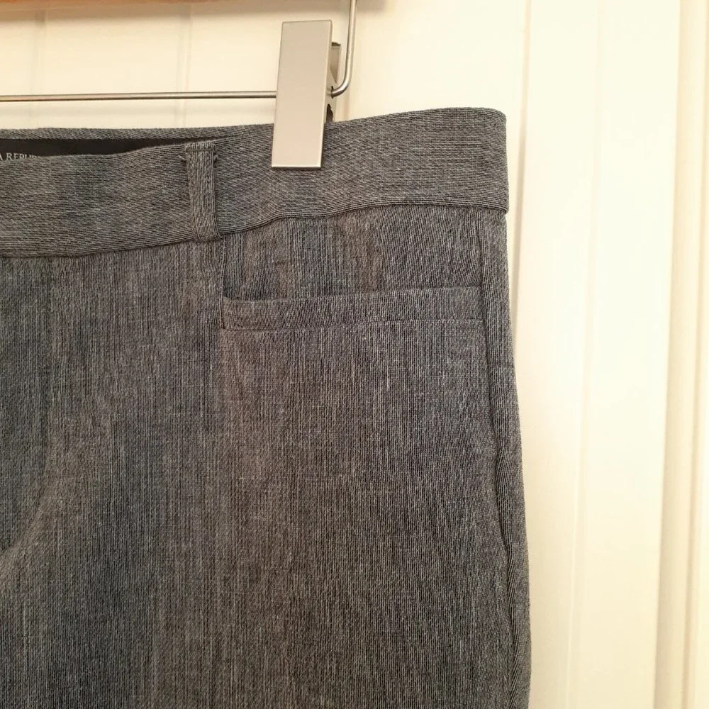 Banana Republic very good