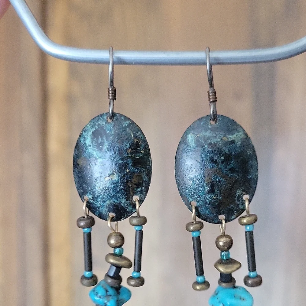 N/A beaded turquoise