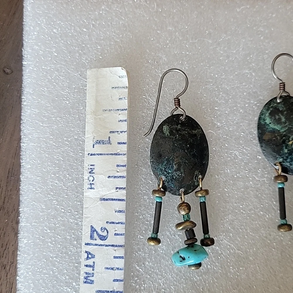 N/A beaded turquoise