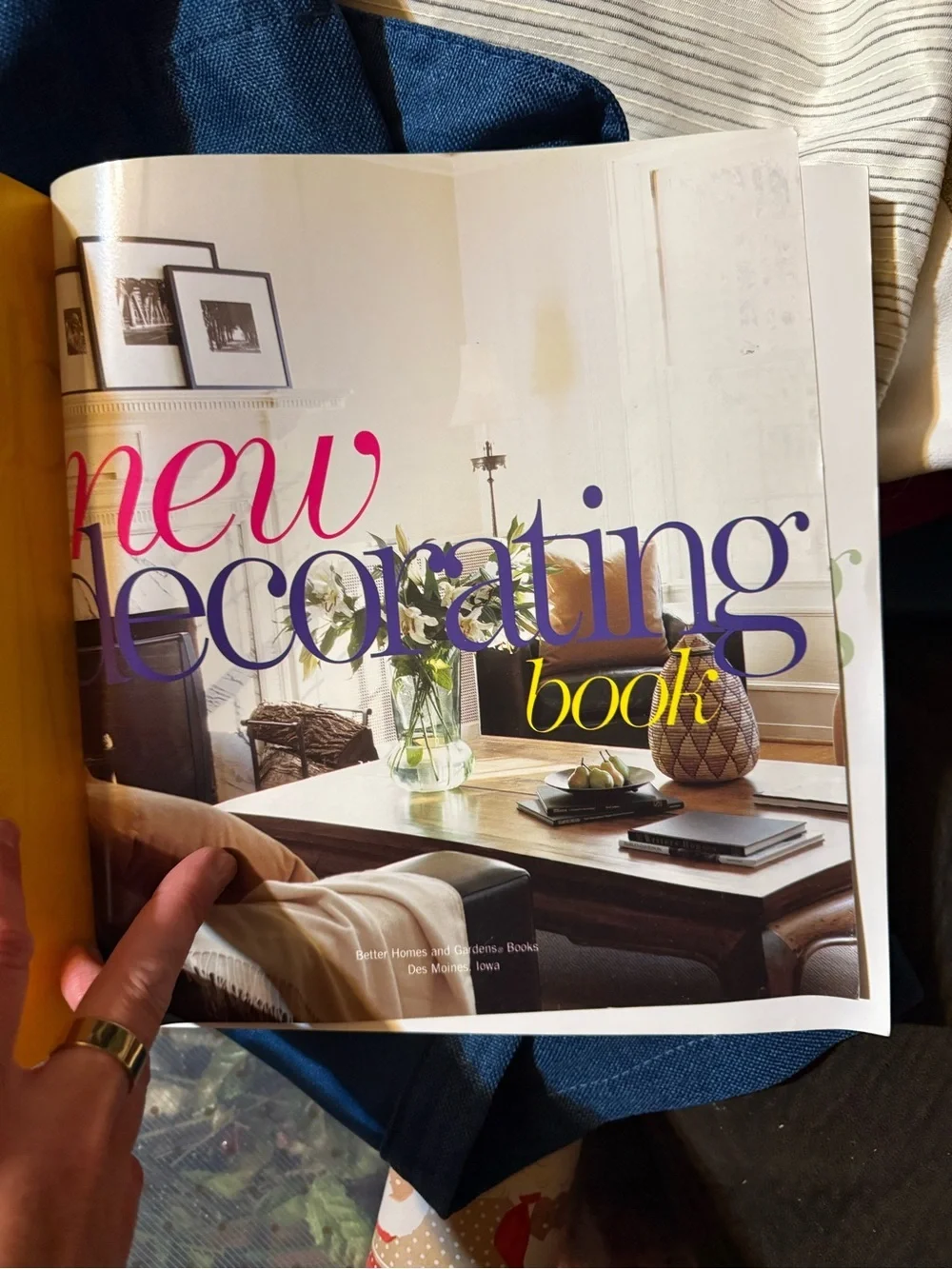 Better Homes And Gardens coffee table