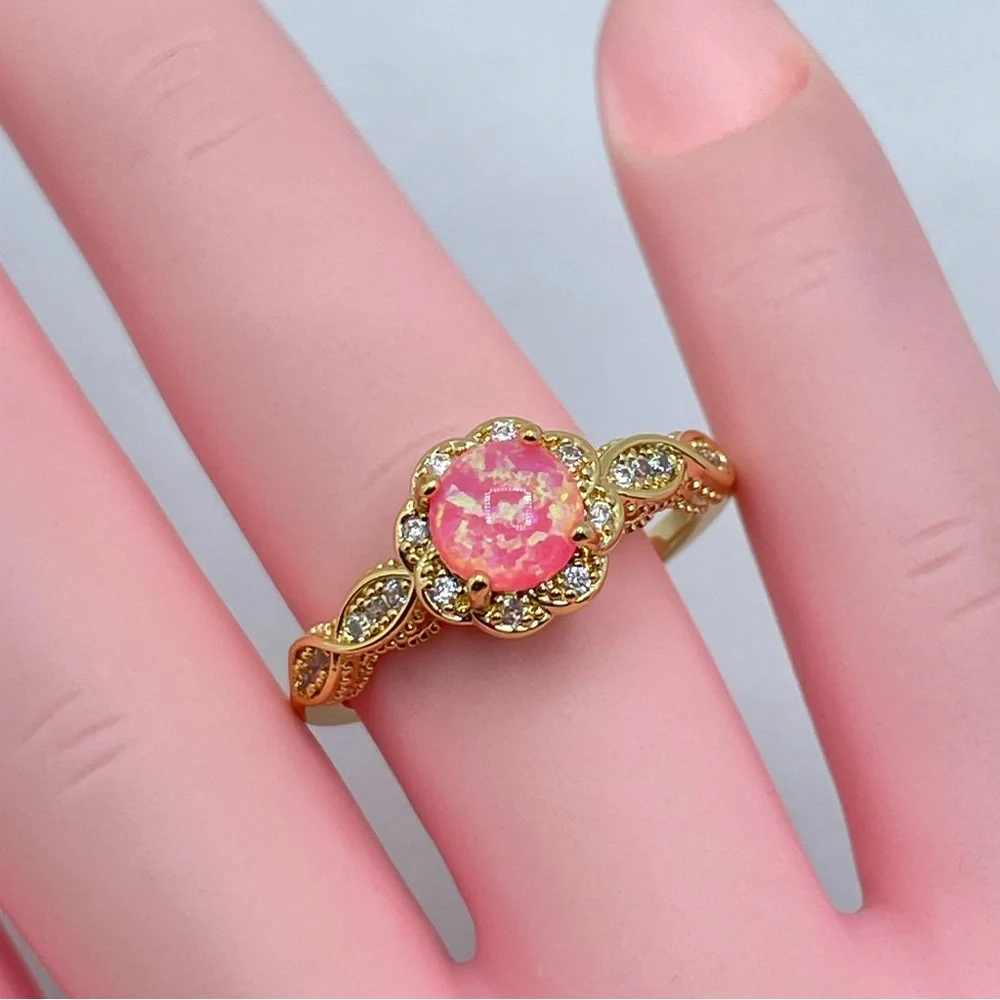 tiffclosetfinds delicate eye
