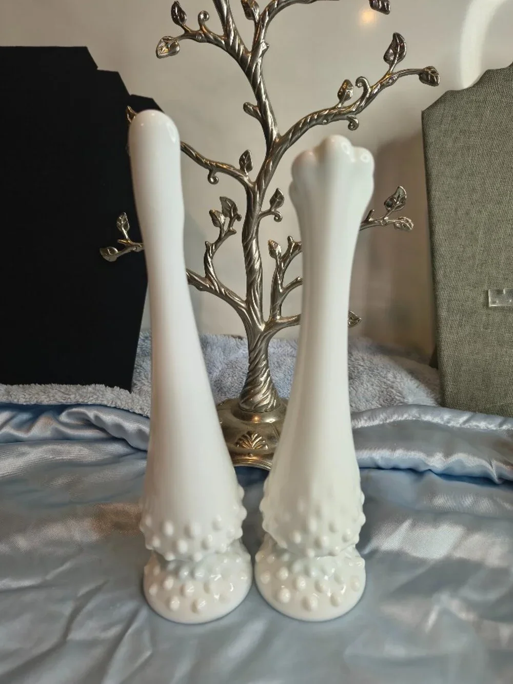 Fenton glass fenton hobnail