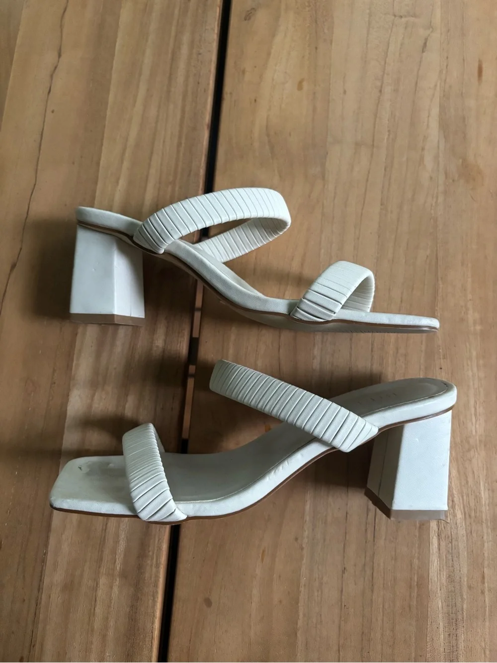 Billini gently used