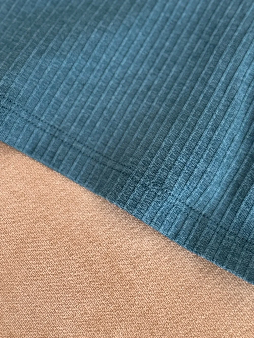lululemon athletica teal cropped