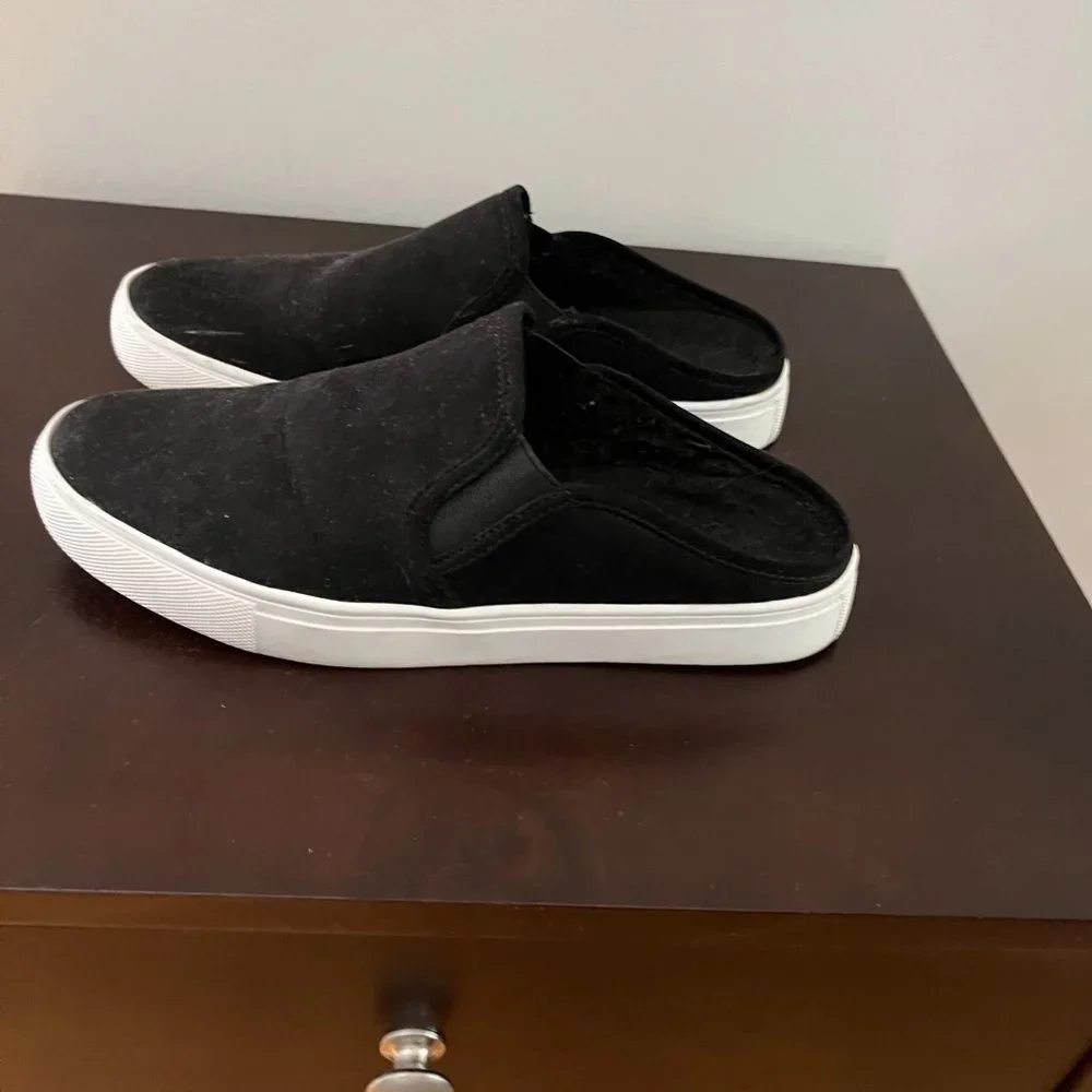 Steve Madden steve madden