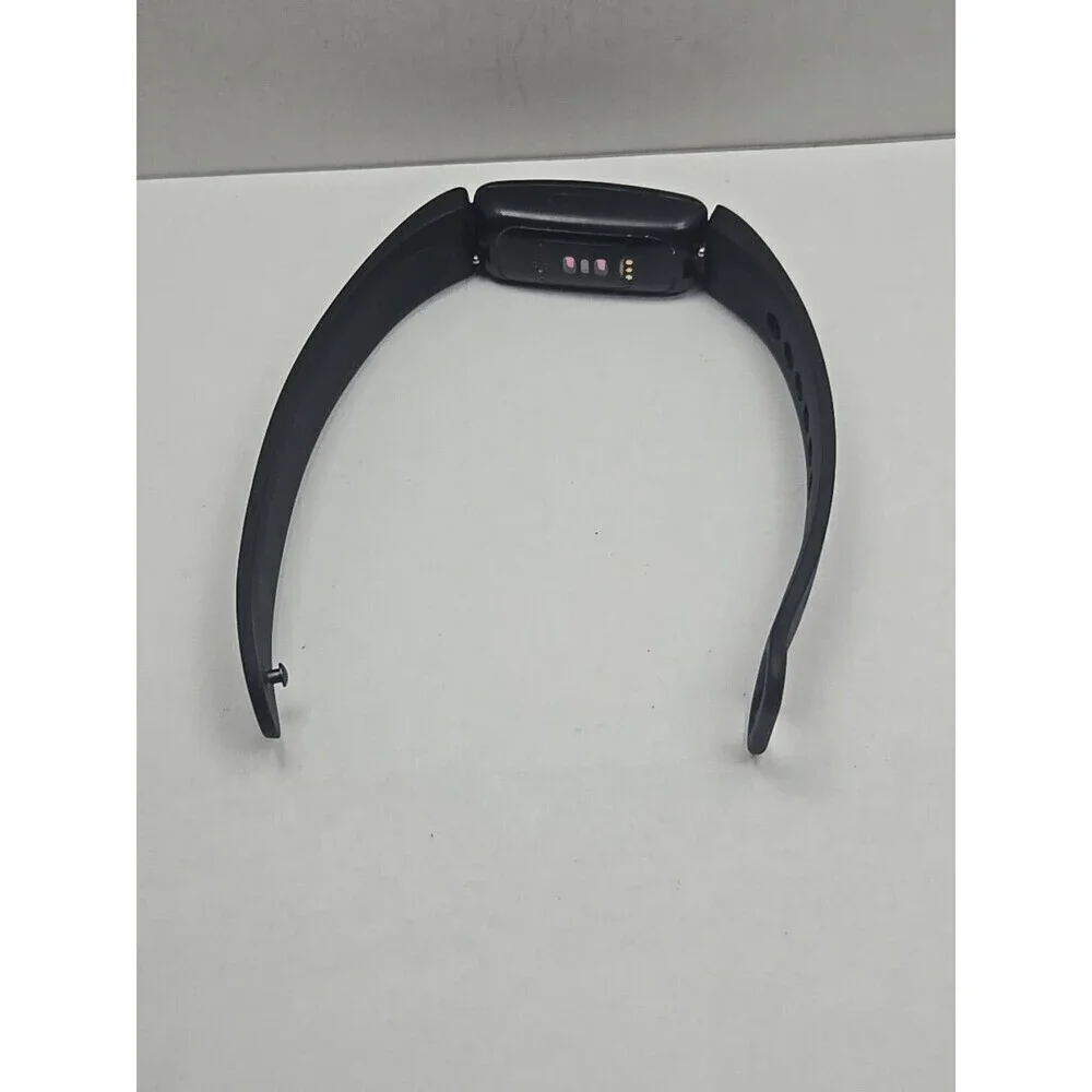 fitbit item shows