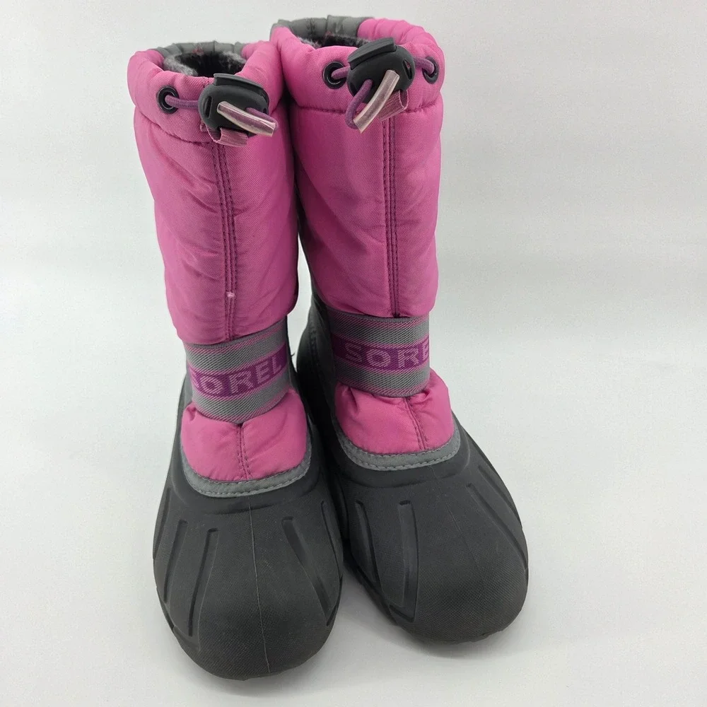 Sorel kids snow