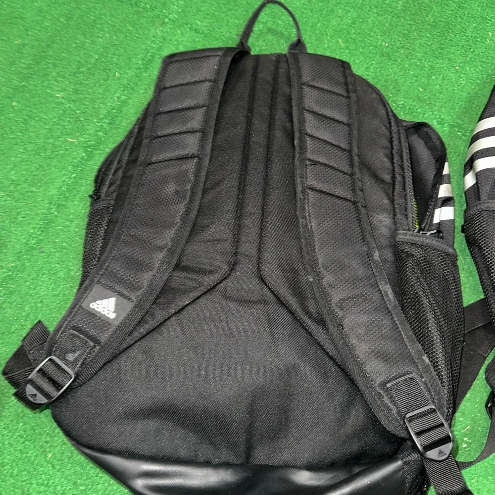 adidas reposhing this