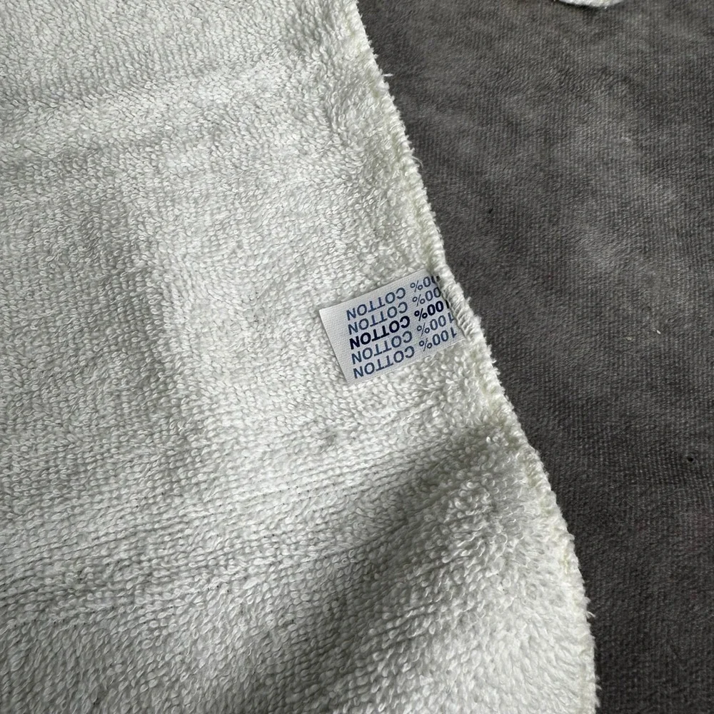 N/A vintage piece