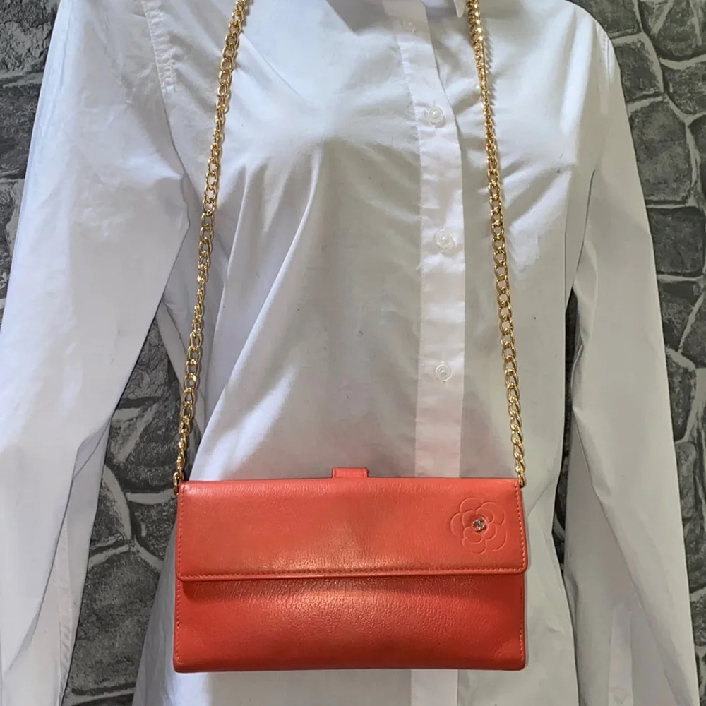 CHANEL elegant leather