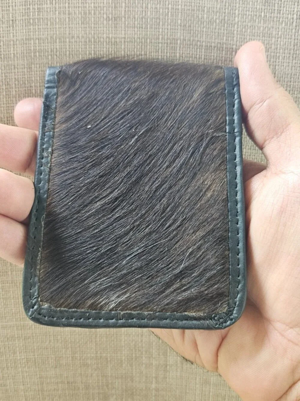 N/A fur billfold