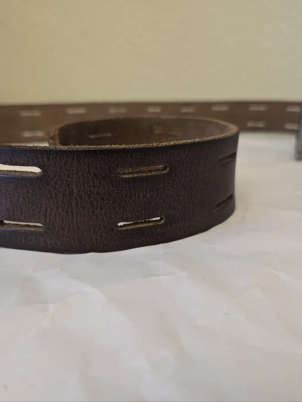 Timberland Unisex Brown Leather Distressed Belt, Buckle Double Hole Western Wear