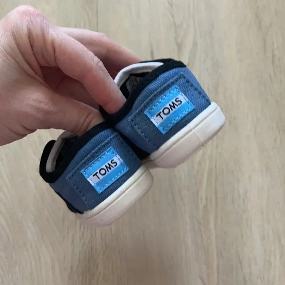 Toms tiny toddler paseos