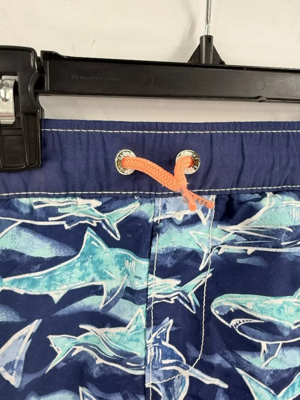 GAP kids shark