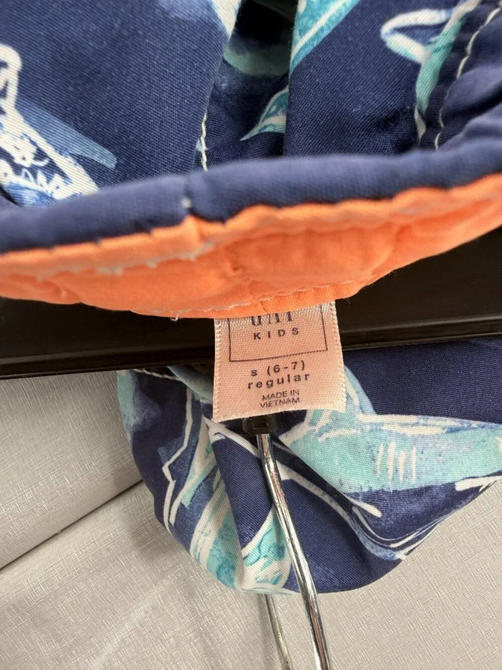 GAP kids shark