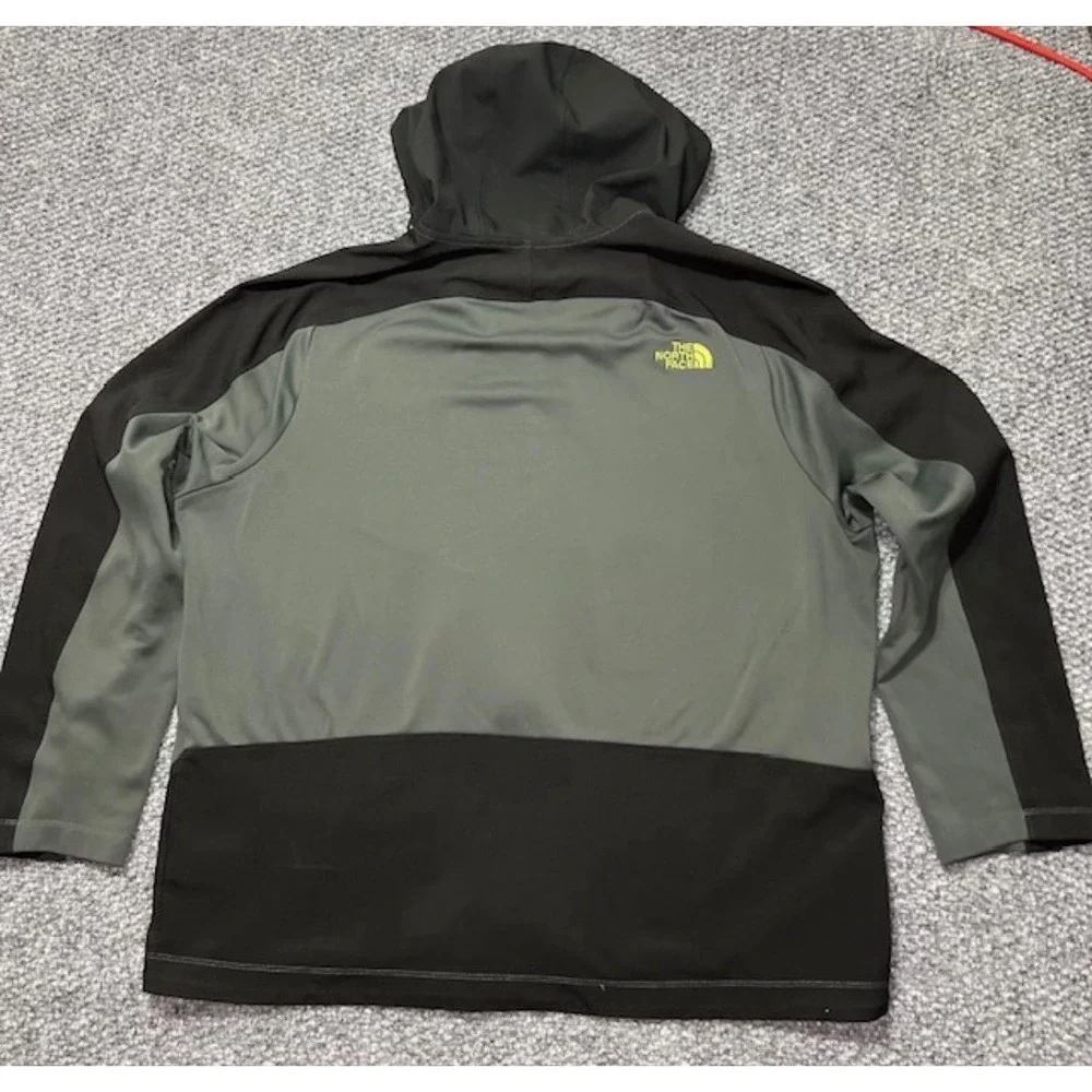 The North Face measurements photos