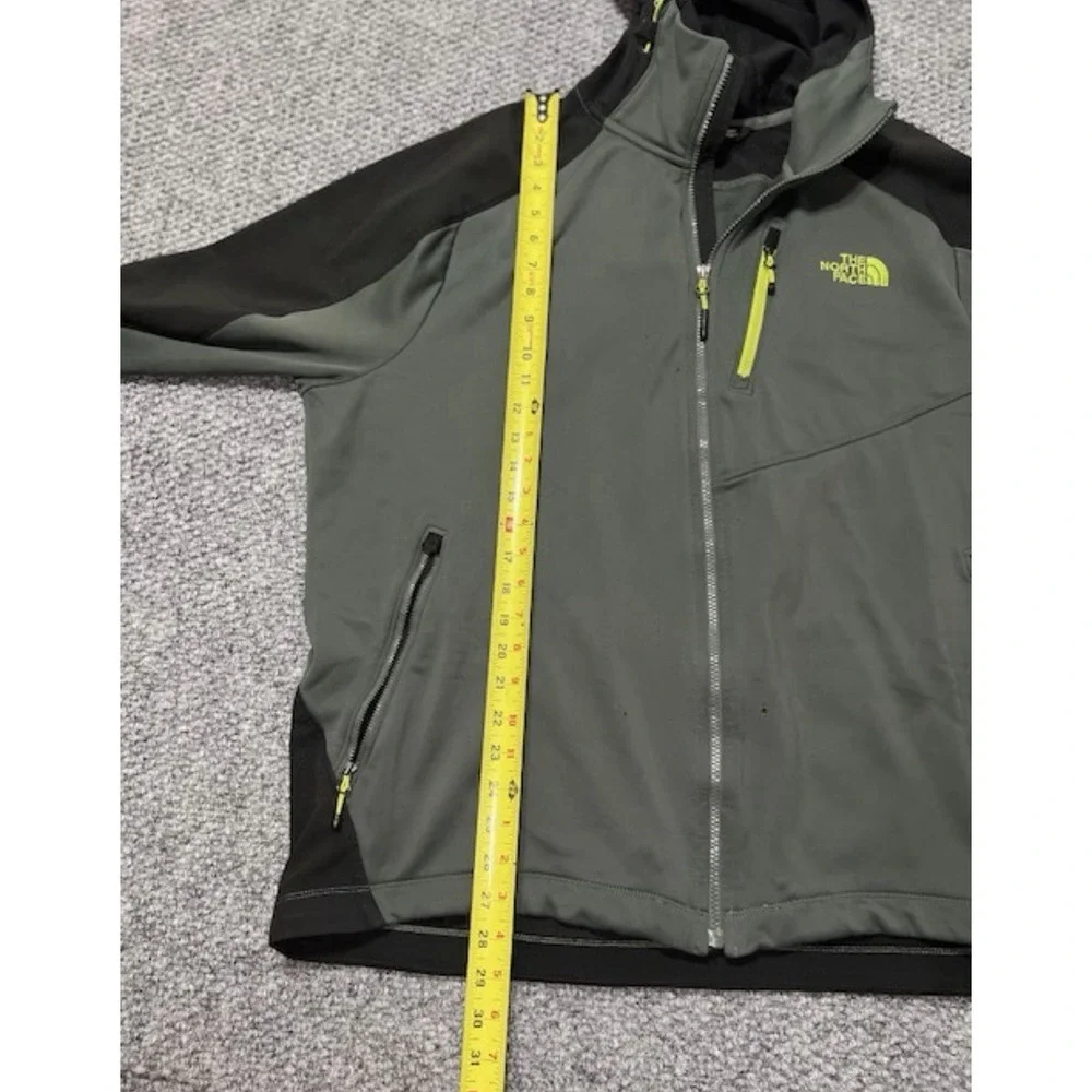 The North Face measurements photos