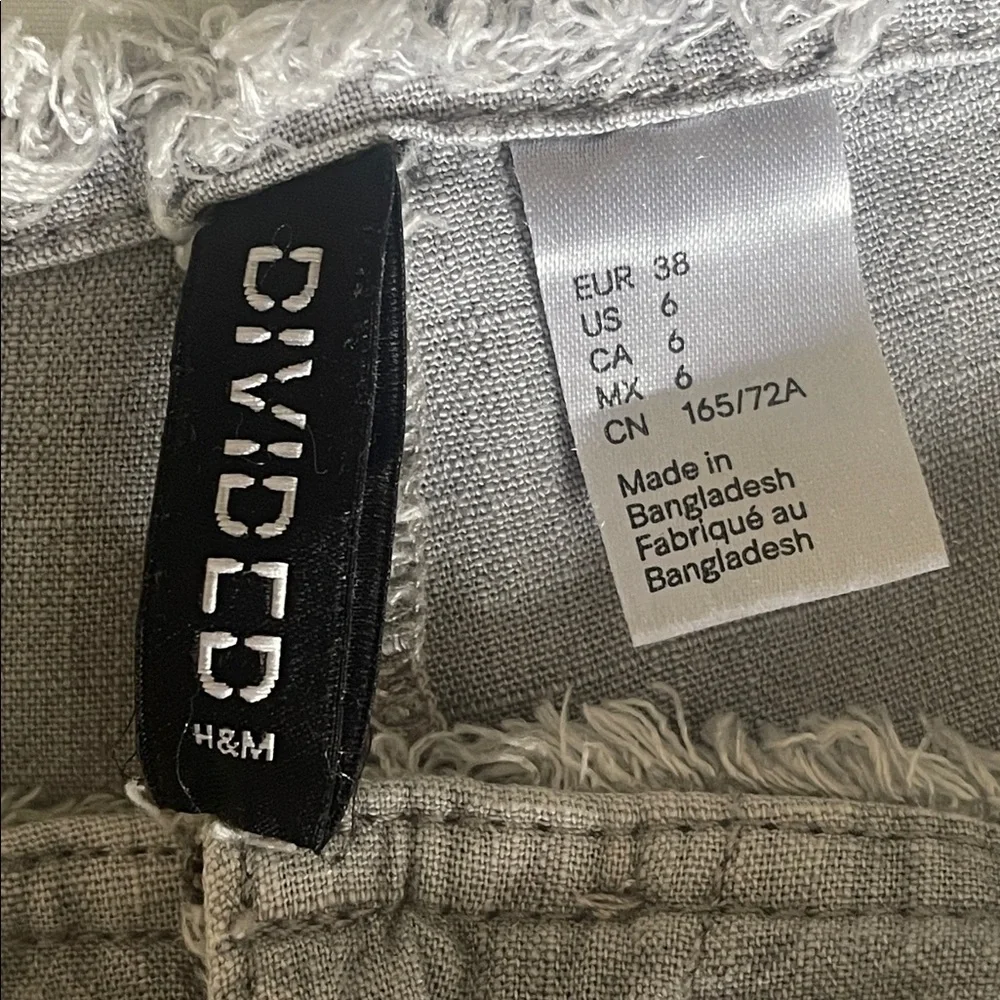 H&M raw light casual