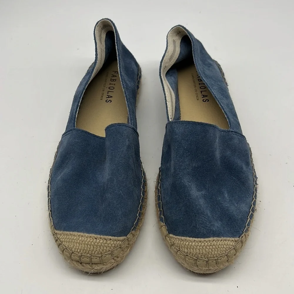 Fabiolas soft blue