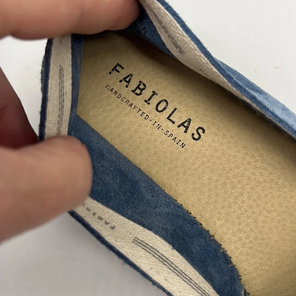 Fabiolas soft blue