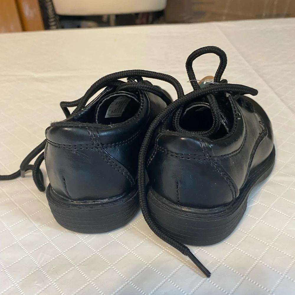 Hush Puppies Classic Black Kids Dress Shoes size infant 5.5
