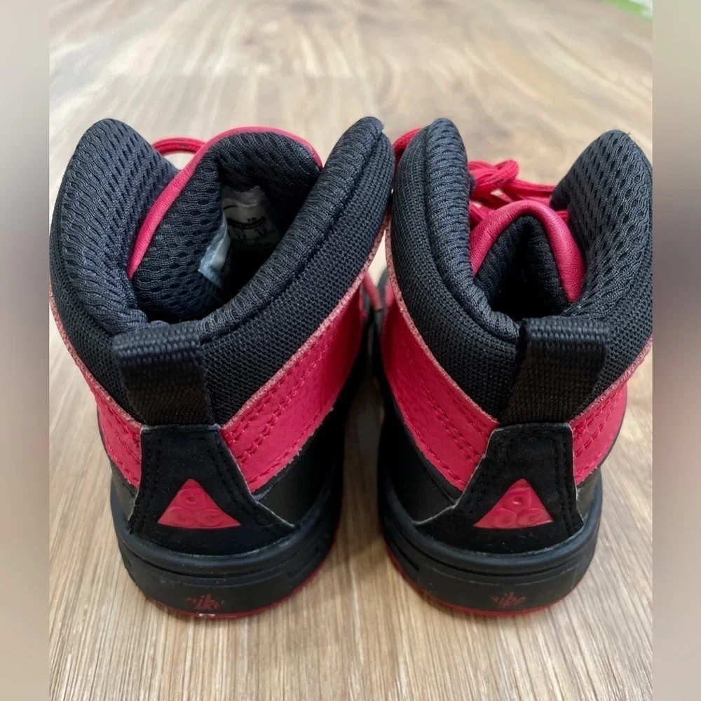 Nike ACG nike acg