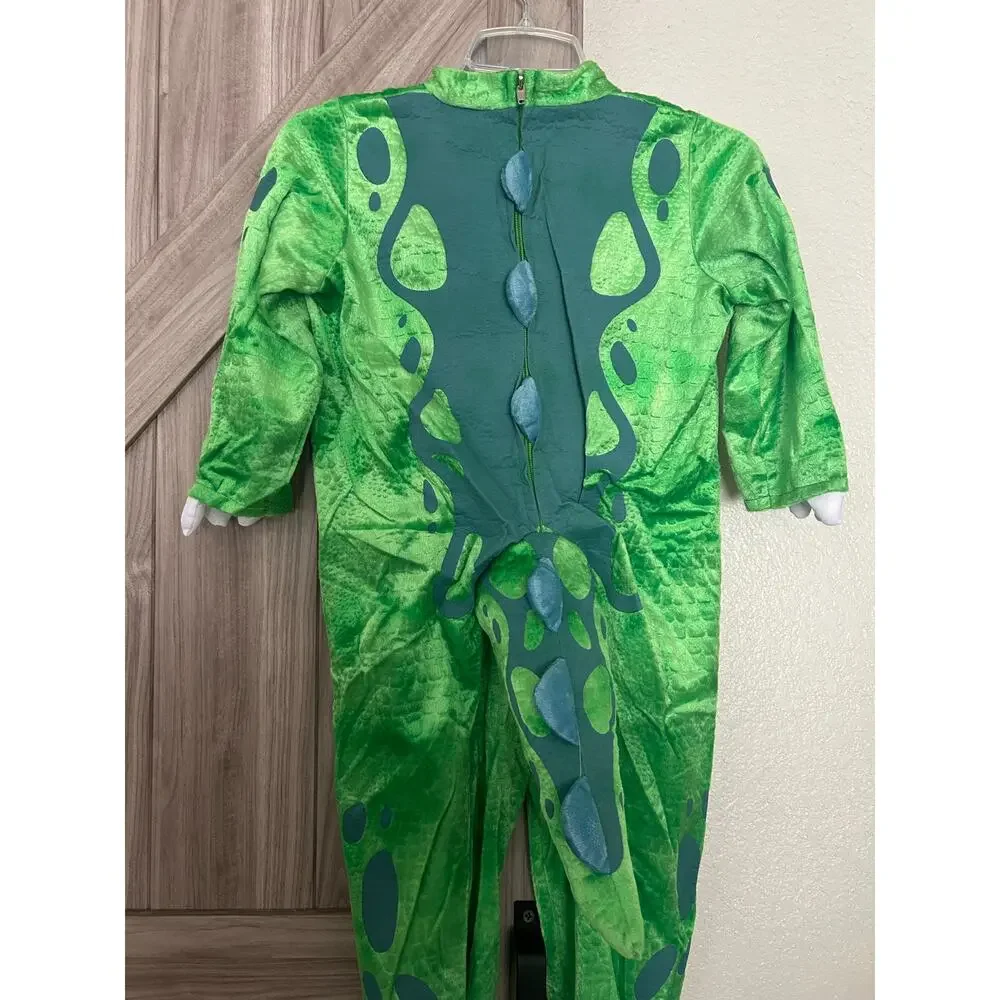 Spooktacular Creations includes rex