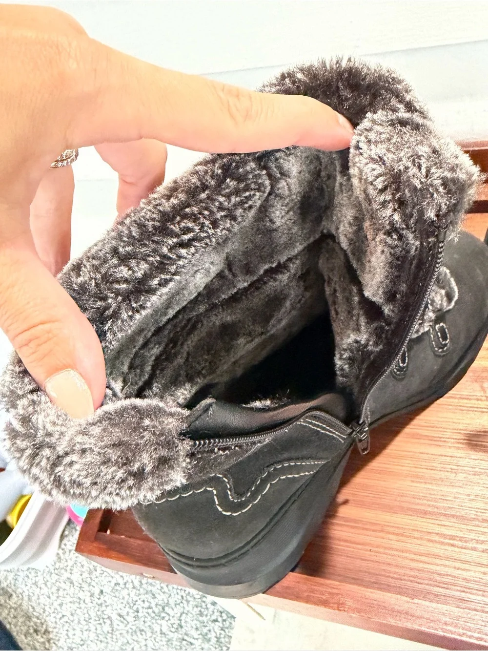 Clarks please comfort lace