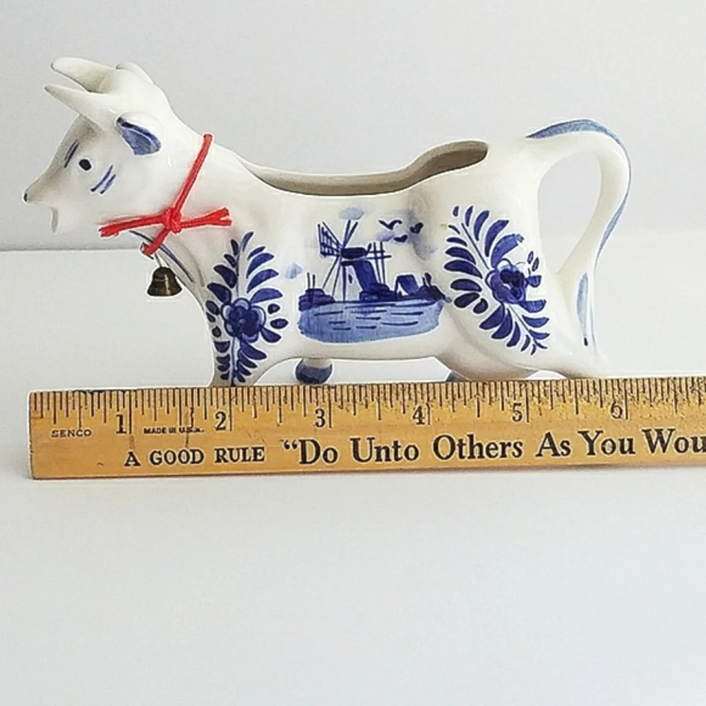 Delfts Blue Cow Creamer