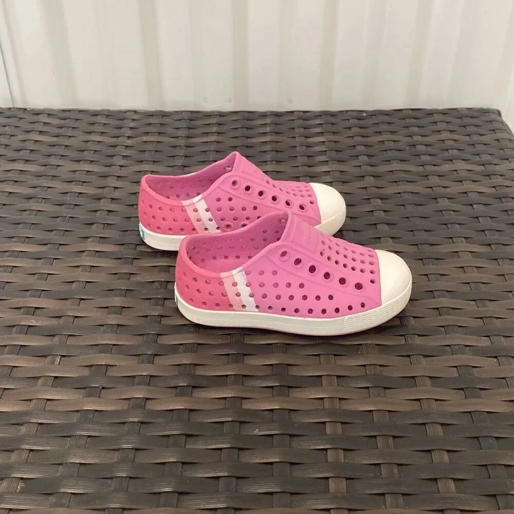 Native Jeffersons shoes kids size 6
