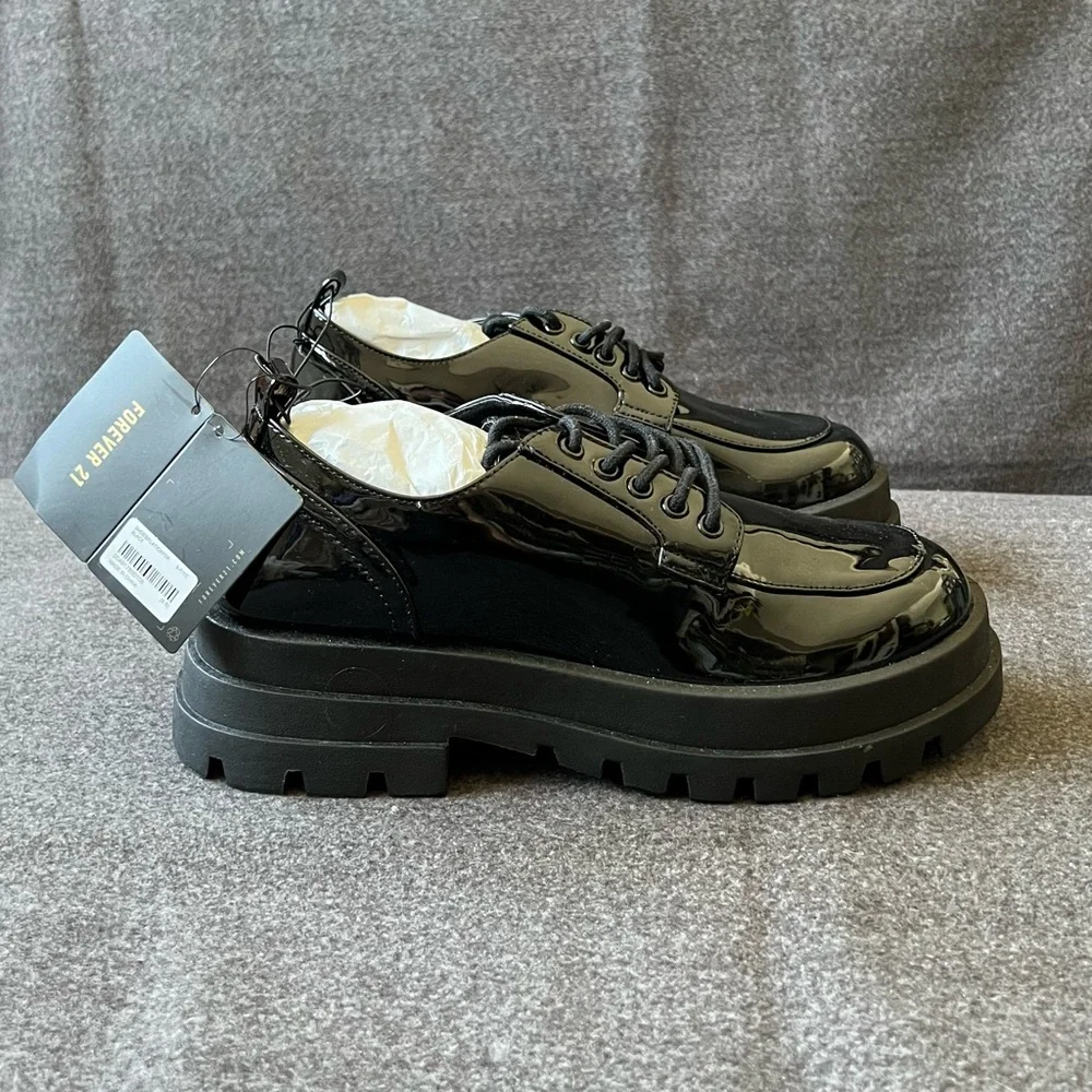 Forever 21 Black Patent Leather Platform Oxfords