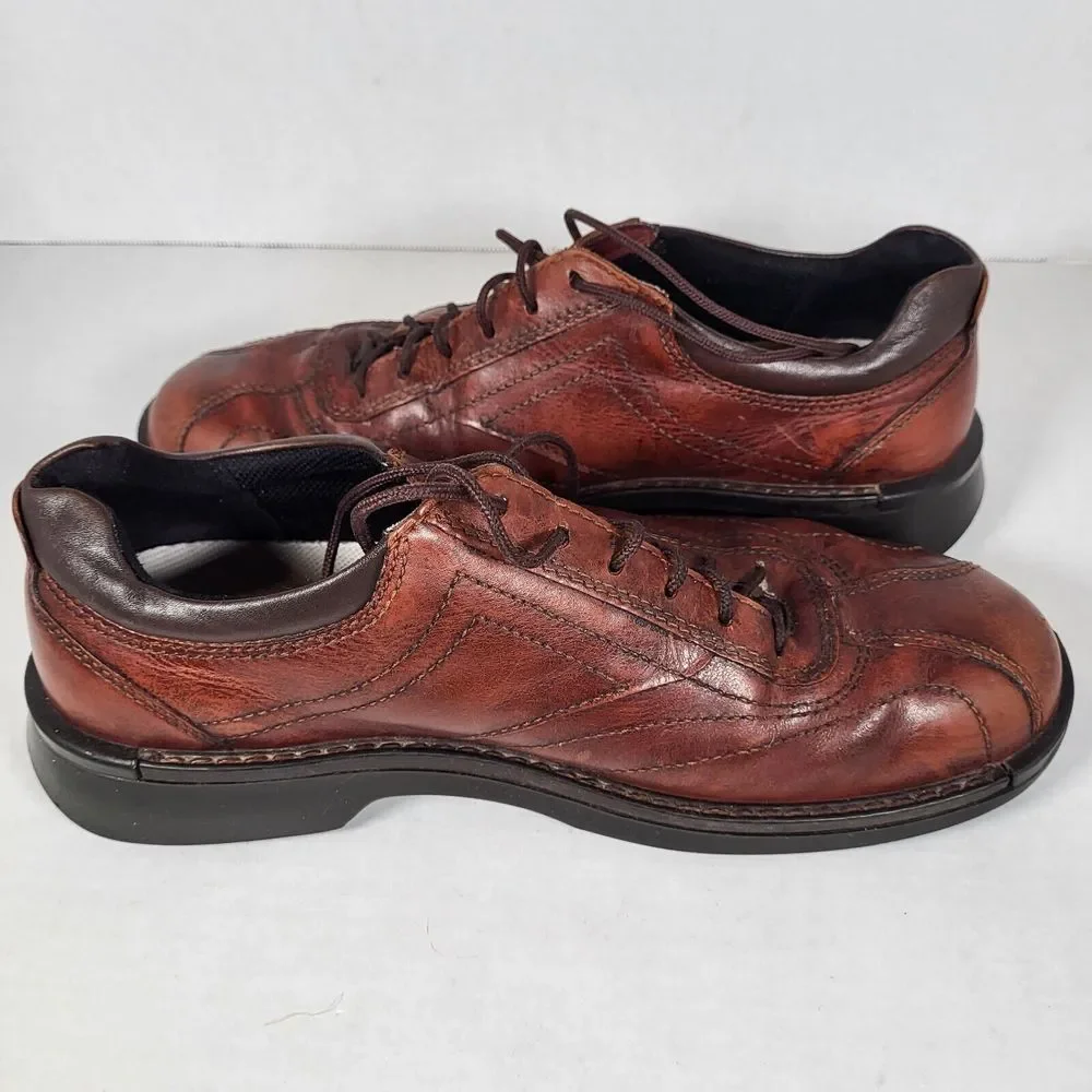Ecco orders shipped