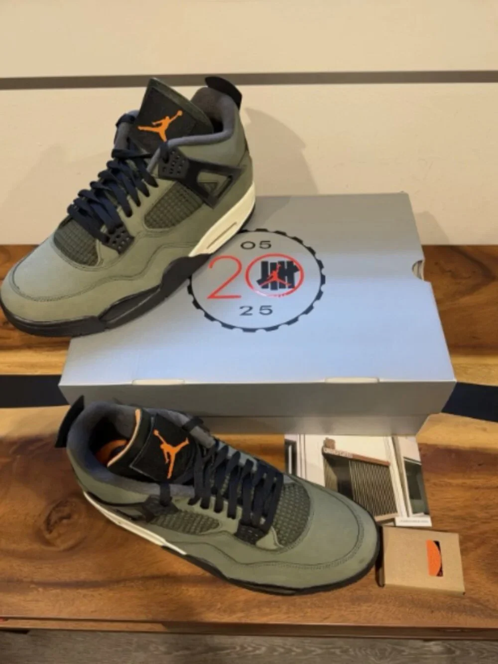 Air Jordan 4 x Undefeated (2025)