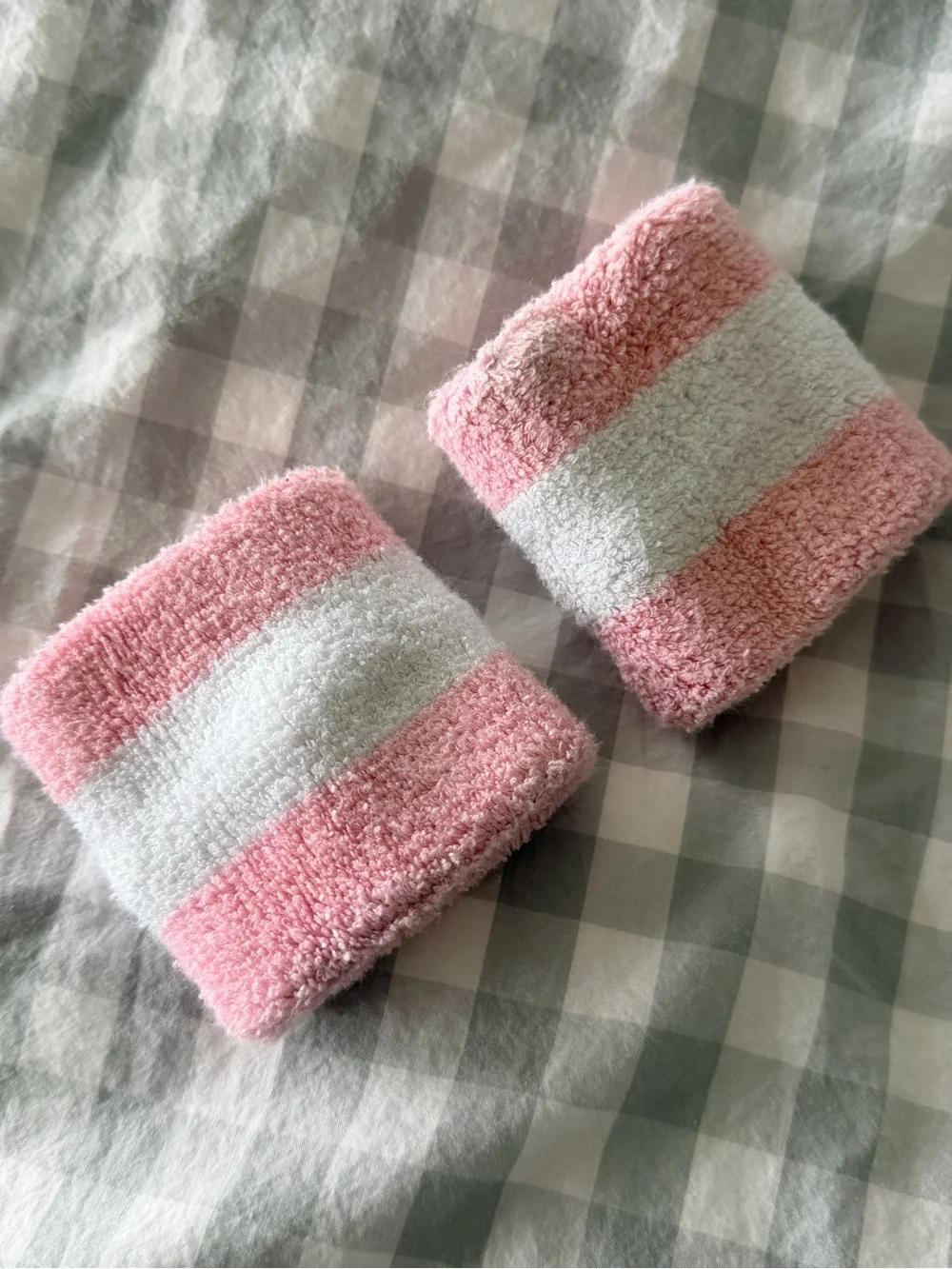 N/A comfortable wristbands