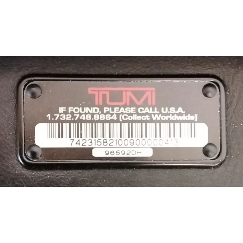 Tumi messenger bag